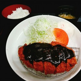 名古屋名物‼味噌カツ定食
